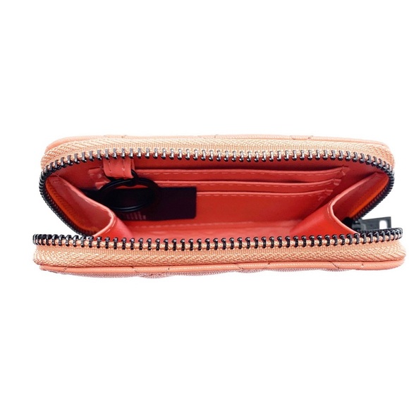 Badgley Mischka Coral Quilted Coin Wallet with Exquisite Black Hardware - Picture 3 of 4